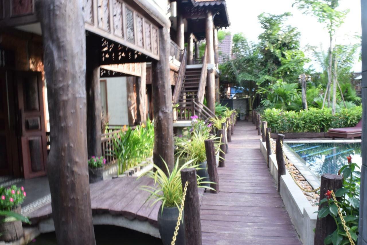 ชวา วูดเดน วิลลา แอนด์ เรสซิเดนซ์ Hotel เสียมราฐ ภายนอก รูปภาพ