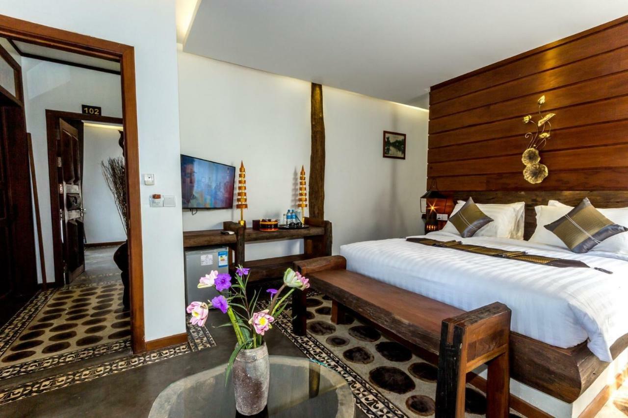 ชวา วูดเดน วิลลา แอนด์ เรสซิเดนซ์ Hotel เสียมราฐ ภายนอก รูปภาพ