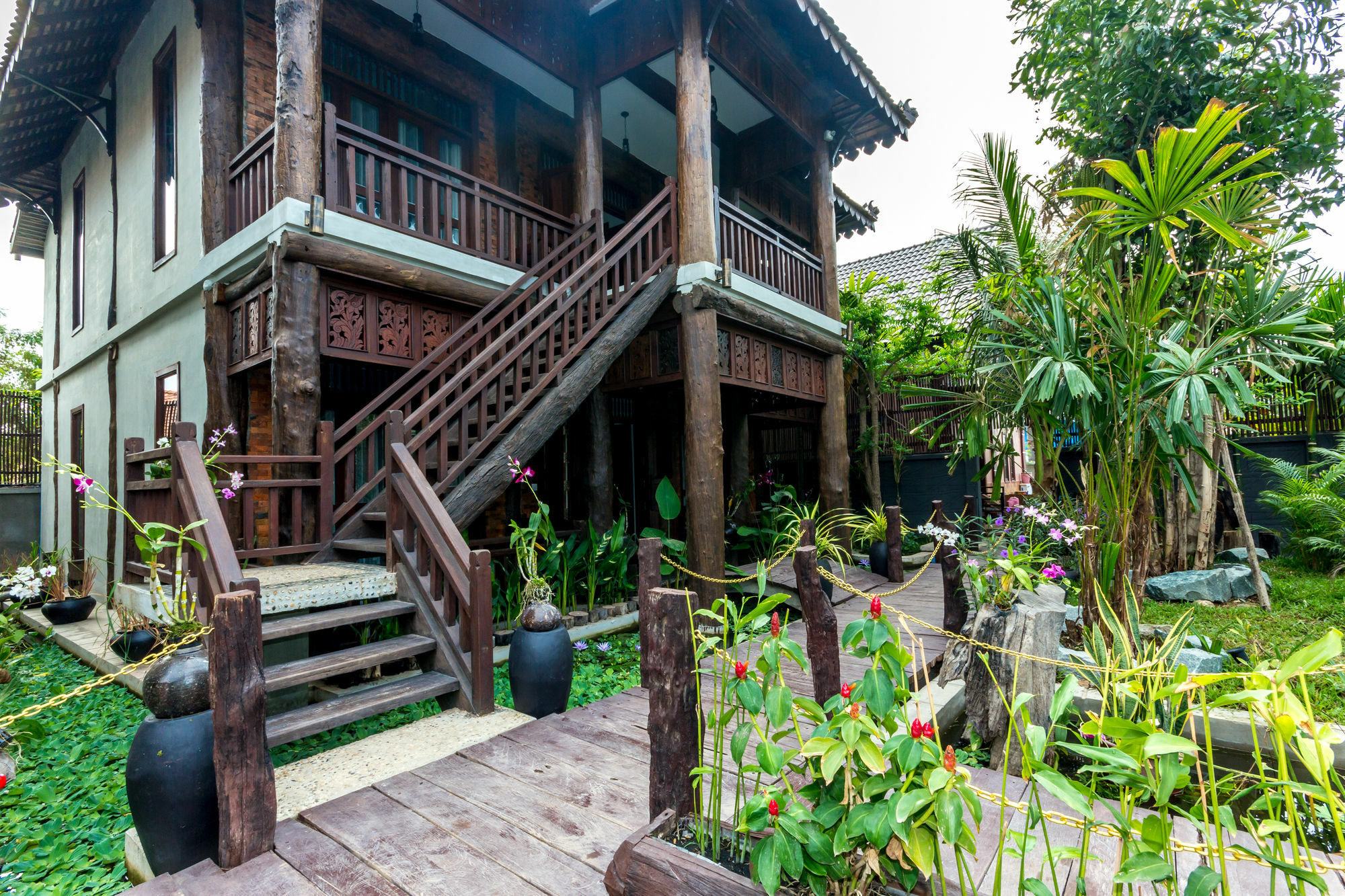 ชวา วูดเดน วิลลา แอนด์ เรสซิเดนซ์ Hotel เสียมราฐ ภายนอก รูปภาพ